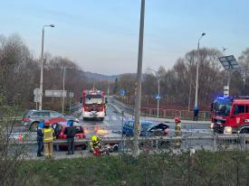 Kolizja samochodów osobowych w Zembrzycach. 